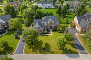 15 Glacier Cir, South Barrington, IL 60010 - Photo 2