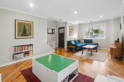 2529 W Shakespeare Avenue, Chicago, IL 60647 - Photo 4