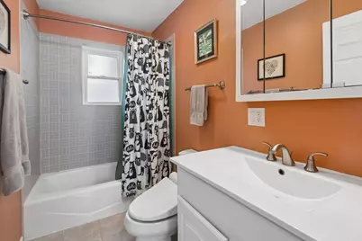 2529 W Shakespeare Avenue, Chicago, IL 60647 - Photo 20