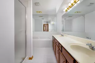 15727 Ravinia Ave, Orland Park, IL 60462 - Photo 14