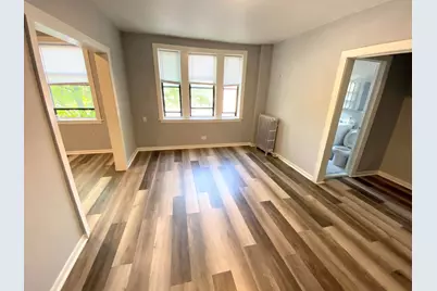 839 W Sheridan Road #214, Chicago, IL 60613 - Photo 2