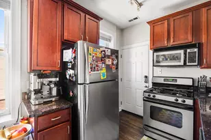 536 W Belmont Ave, Chicago, IL 60657 - Photo 12