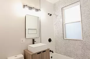 7615 S Champlain Ave, Chicago, IL 60619 - Photo 12