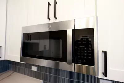 7615 S Champlain Avenue, Chicago, IL 60619 - Photo 14