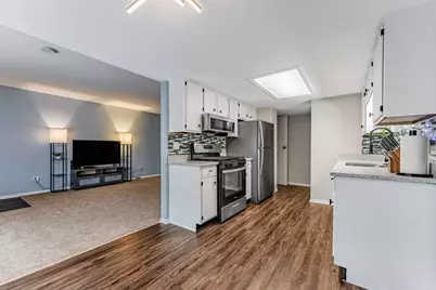 6236 Gold Circle #6236, Hanover Park, IL 60133 - Photo 4