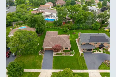 4418 Basswood Drive, Lisle, IL 60532 - Photo 2
