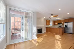 6621 S Ingleside Ave, Chicago, IL 60637 - Photo 2