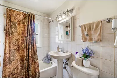 8336 Mango Avenue, Morton Grove, IL 60053 - Photo 10
