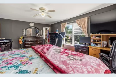 8336 Mango Avenue, Morton Grove, IL 60053 - Photo 22