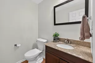 210 Brompton Ln, Sugar Grove, IL 60554 - Photo 18