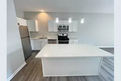 301 N Madison Street #3D, Woodstock, IL 60098 - Photo 2