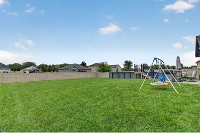 205 Wesley Drive, Peotone, IL 60468 - Photo 32