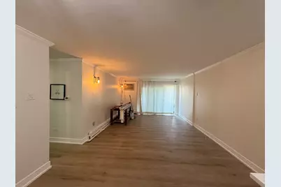 675 Heritage Drive #7-107, Hoffman Estates, IL 60169 - Photo 2