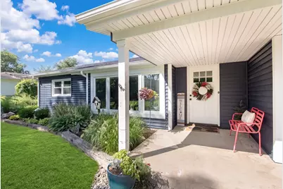 1012 Martha Street, Elk Grove Village, IL 60007 - Photo 2
