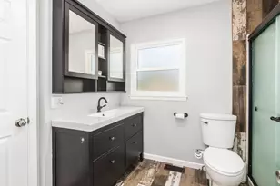 1012 Martha St, Elk Grove Village, IL 60007 - Photo 16
