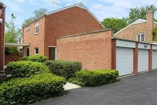 774 Green Bay Rd, Winnetka, IL 60093 - Photo 2