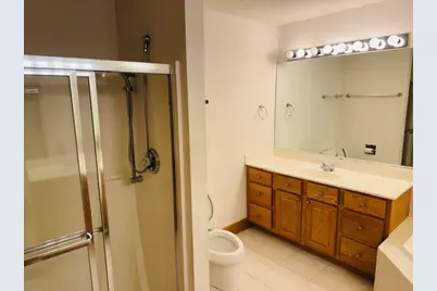 836 Wedgewood Drive, Crystal Lake, IL 60014 - Photo 22