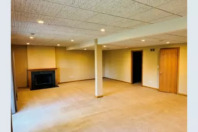 836 Wedgewood Drive, Crystal Lake, IL 60014 - Photo 28