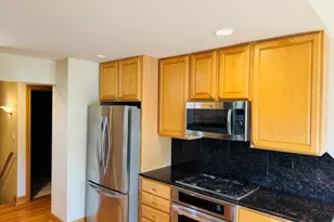 836 Wedgewood Dr, Crystal Lake, IL 60014 - Photo 16