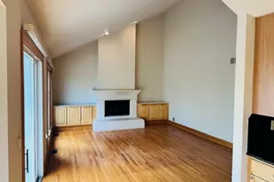 836 Wedgewood Dr, Crystal Lake, IL 60014 - Photo 6