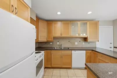1422 Carol Court #3A, Palatine, IL 60074 - Photo 4