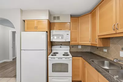 1422 Carol Court #3A, Palatine, IL 60074 - Photo 2