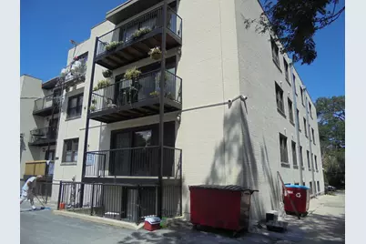 1711 W Jarvis Avenue #102, Chicago, IL 60626 - Photo 2