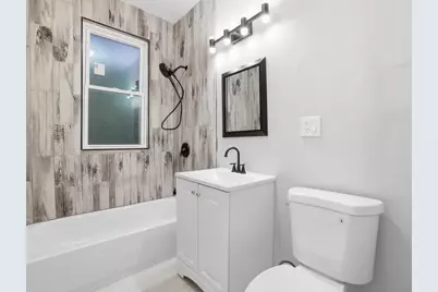 8011 S Dante Avenue, Chicago, IL 60619 - Photo 24