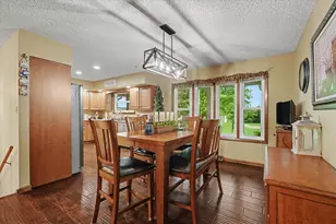 309 S 3rd St, Chatsworth, IL 60921 - Photo 22