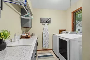 309 S 3rd St, Chatsworth, IL 60921 - Photo 36