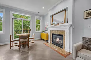 2739 W Thomas St, Chicago, IL 60622 - Photo 4