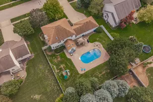 3206 Leafy Ln, Bloomington, IL 61704 - Photo 74
