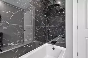 3653 W 107th St, Chicago, IL 60655 - Photo 14