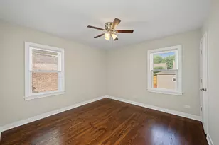 11325 S Avenue H, Chicago, IL 60617 - Photo 20