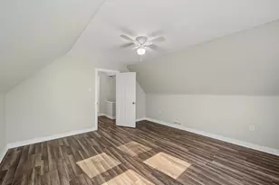11325 S Avenue H, Chicago, IL 60617 - Photo 16