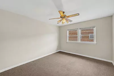 5810 W 35th Street, Cicero, IL 60804 - Photo 12
