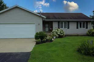 7804 S Sugar Island Rd, Chebanse, IL 60922 - Photo 2