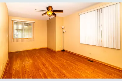 4829 Forster Avenue, Schiller Park, IL 60176 - Photo 40