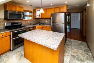 4829 Forster Ave, Schiller Park, IL 60176 - Photo 6