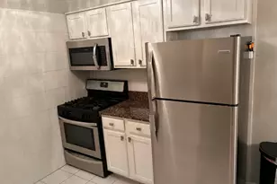 9440 S 79th Ct, Hickory Hills, IL 60457 - Photo 6