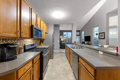960 Bluebell Circle, Joliet, IL 60431 - Photo 6