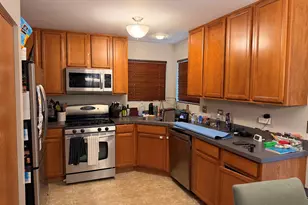 909 Timber Springs Dr, Joliet, IL 60432 - Photo 8