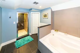 2243 N Monticello Ave, Chicago, IL 60647 - Photo 18