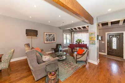 2243 N Monticello Avenue, Chicago, IL 60647 - Photo 4