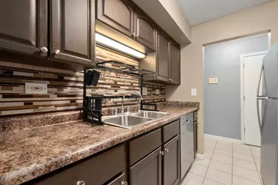 2214 Country Club Drive #2, Woodridge, IL 60517 - Photo 4
