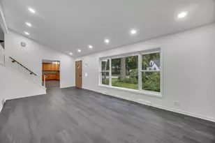 10718 S Neenah Ave, Worth, IL 60482 - Photo 10