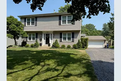 216 S 15th Street, Saint Charles, IL 60174 - Photo 2