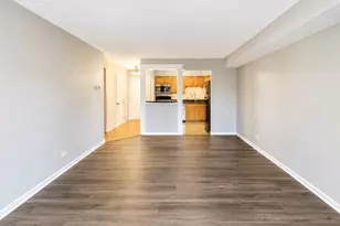 520 Biesterfield Rd, Elk Grove Village, IL 60007 - Photo 4