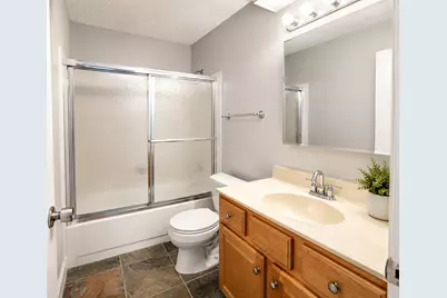 520 Biesterfield Road #209, Elk Grove Village, IL 60007 - Photo 14