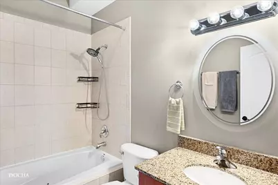 4545 S Drexel Boulevard #2A, Chicago, IL 60653 - Photo 8